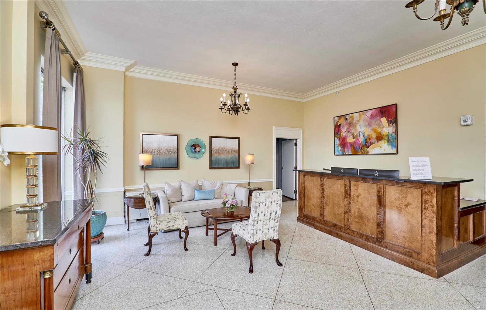 900 South Hanley Road, Unit 10D Clayton, MO 63105 - Photo 47 of 64