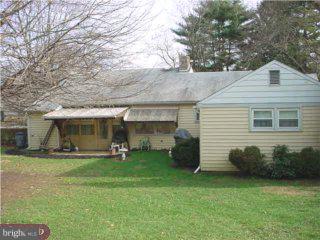 521 Heather Road Exton, PA 19341 - Photo 4 of 6 Gallery Image 4