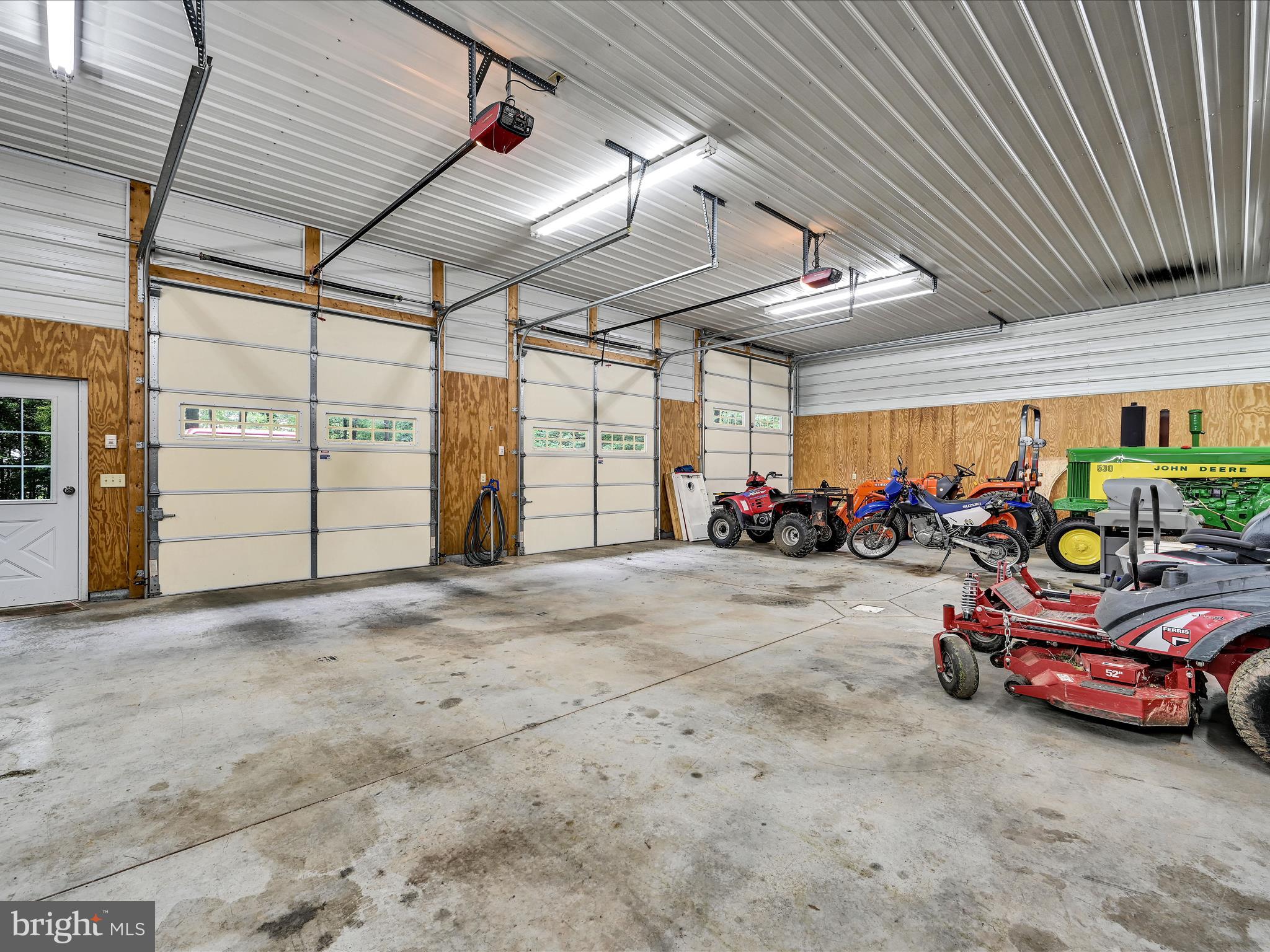160 Strack Drive Myerstown, PA 17067 - Photo 24 of 33 Garage