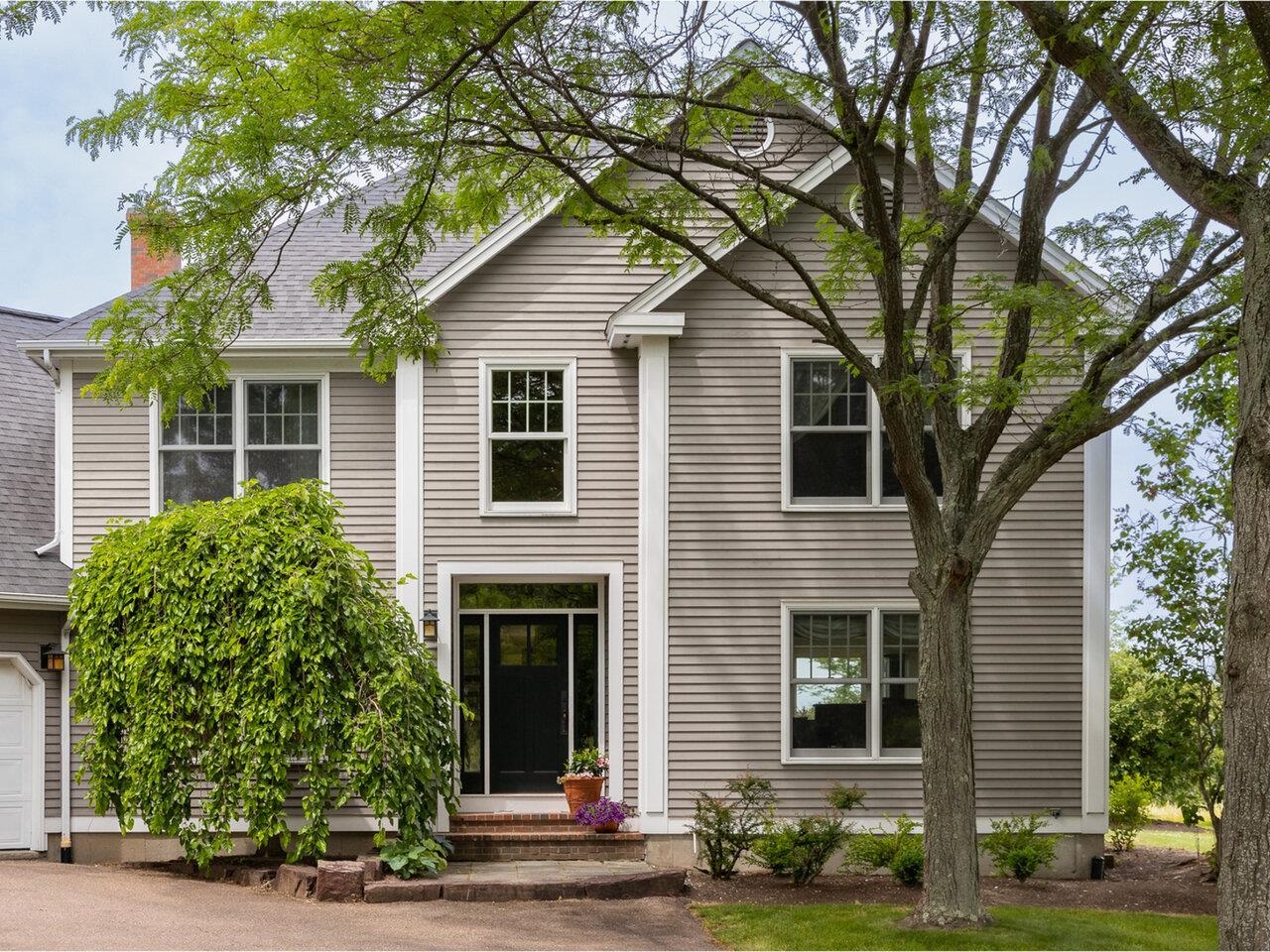 187 Ridgefield Road Shelburne, VT 05482 - Photo 10 of 40 Gallery Image 10