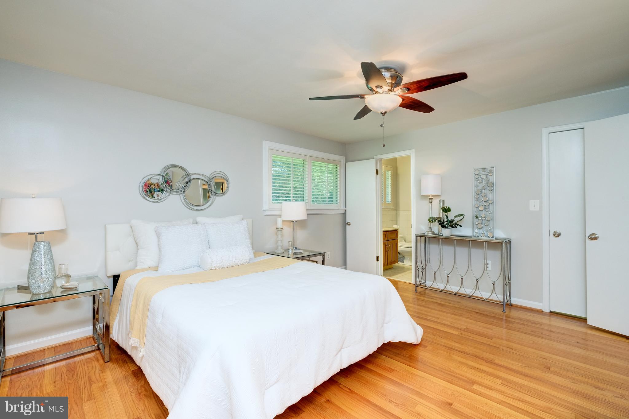 1120 Collingwood Road Alexandria, VA 22308 - Photo 22 of 50 Owner's suite sanctuary