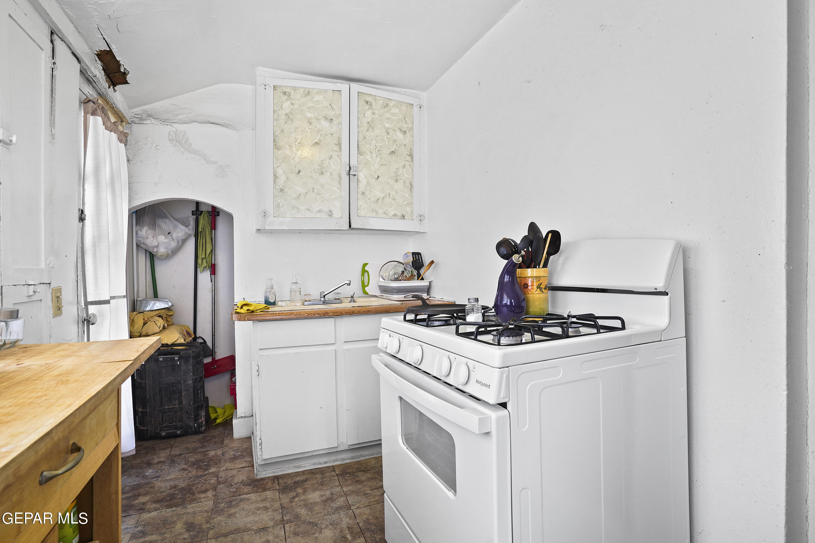 1207 East Rio Grande Avenue El Paso, TX 79902 - Photo 38 of 61 Apartment 3