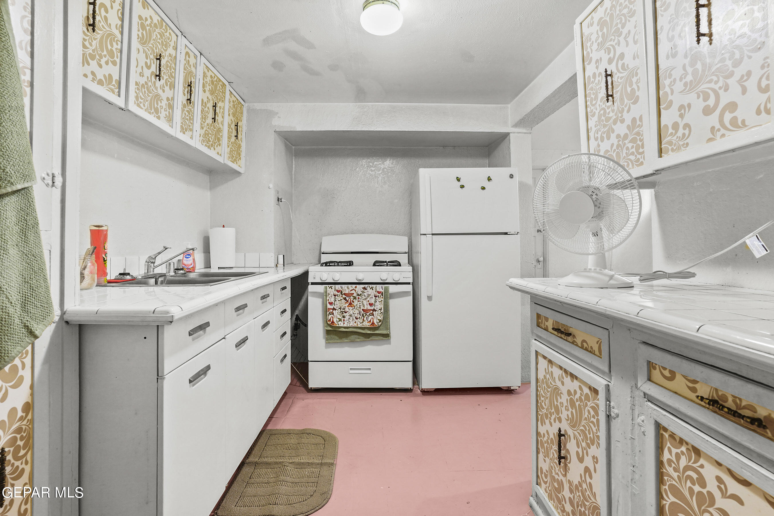 1207 East Rio Grande Avenue El Paso, TX 79902 - Photo 48 of 61 Apartment 4