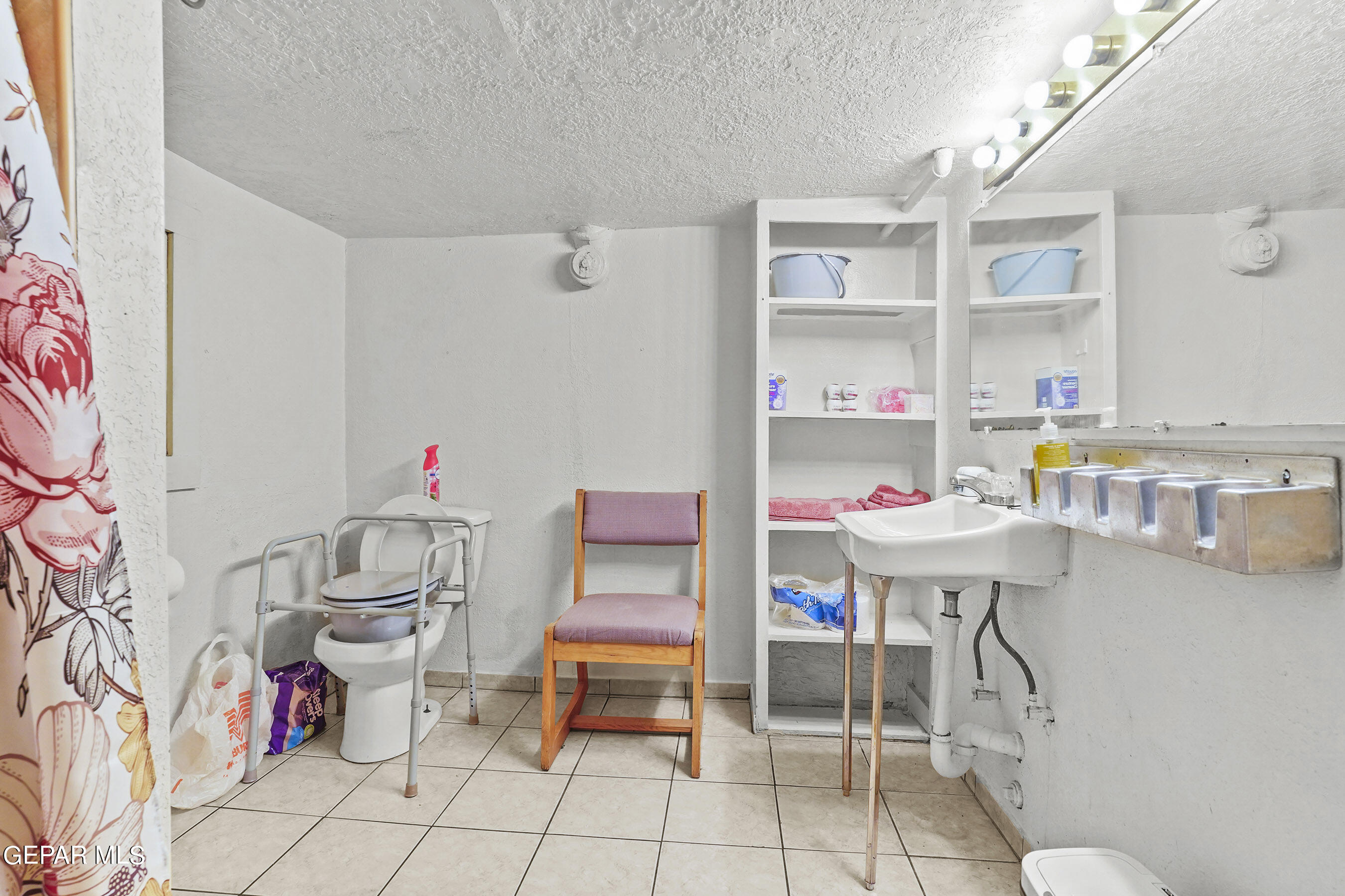 1207 East Rio Grande Avenue El Paso, TX 79902 - Photo 51 of 61 Apartment 4