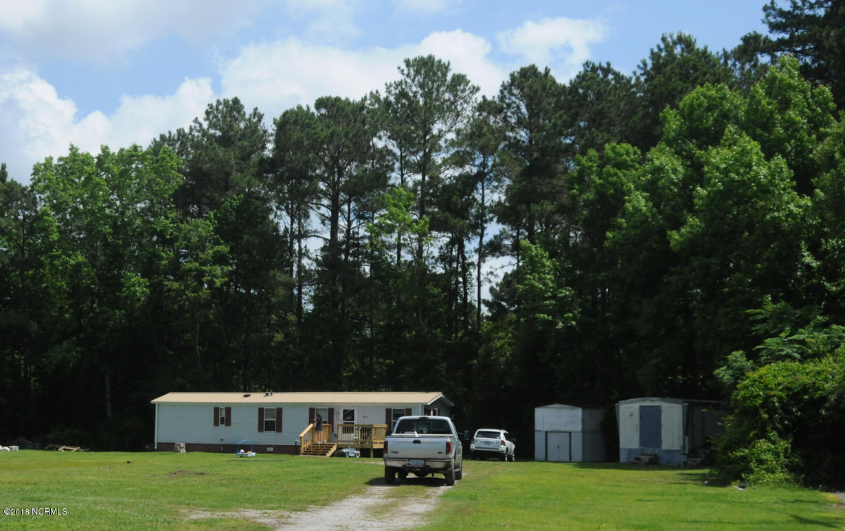 835 Sand Ridge Road Hubert, NC 28539 - Photo 1 of 11 835 Sand Ridge Rd.