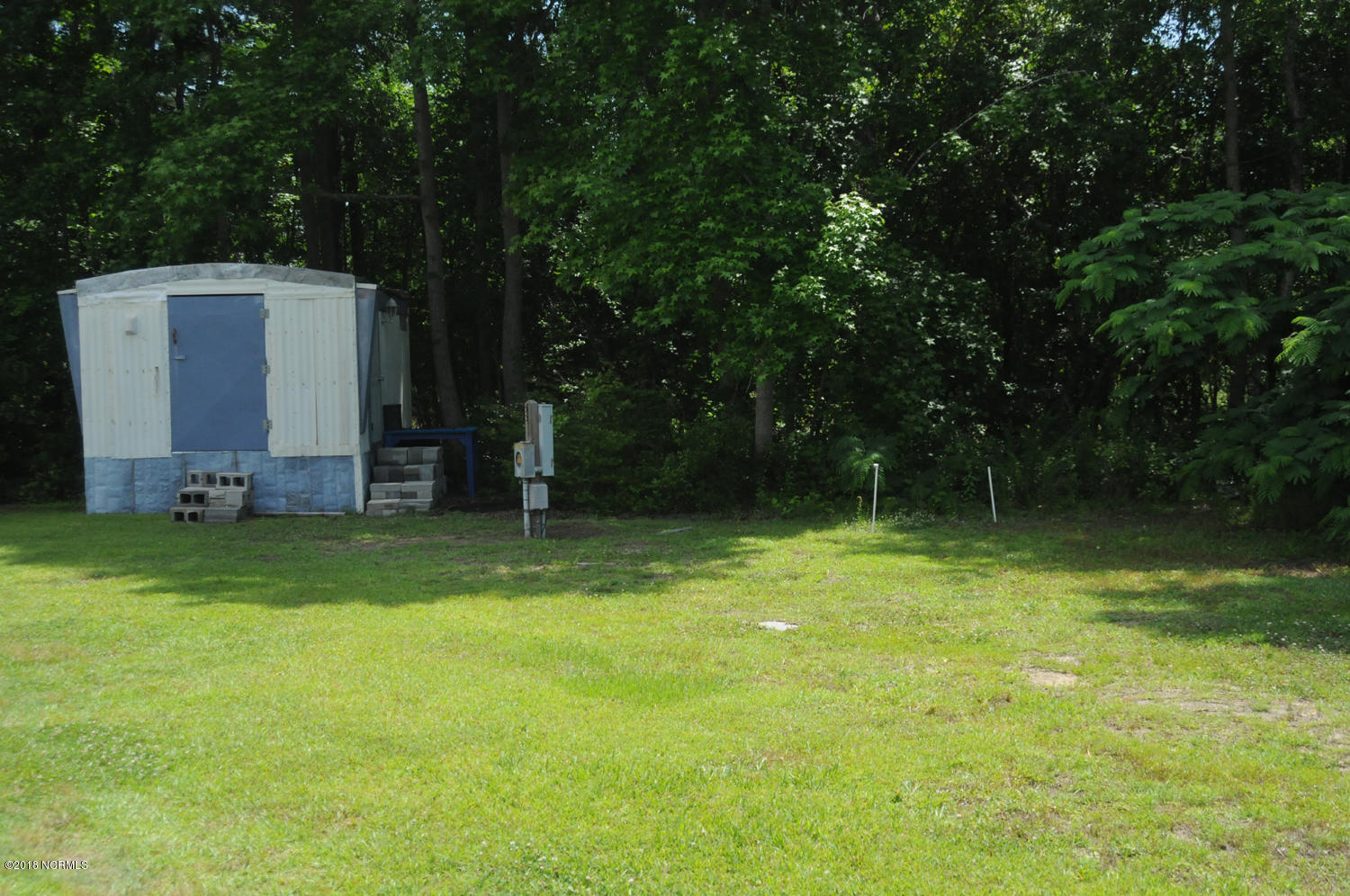 835 Sand Ridge Road Hubert, NC 28539 - Photo 6 of 11 Storage shed