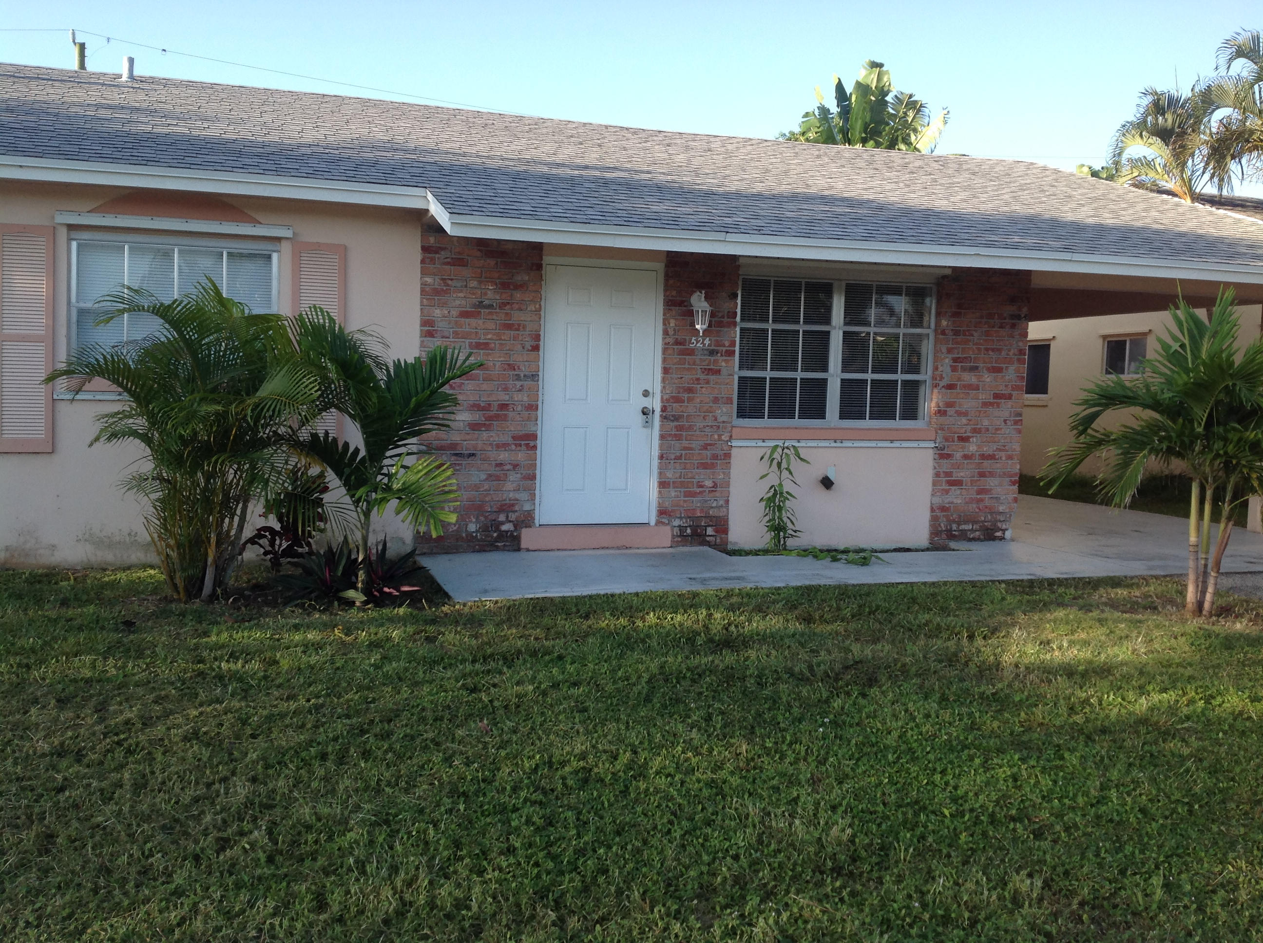 524 Northwest 54th Street Boca Raton, FL 33487 - Photo 1 of 15 Front of house
