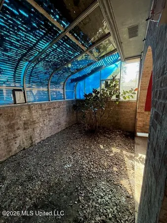 $1,800 | 1221 King Henry Drive, Ocean Springs, MS 39564