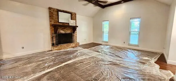 $1,800 | 1221 King Henry Drive, Ocean Springs, MS 39564