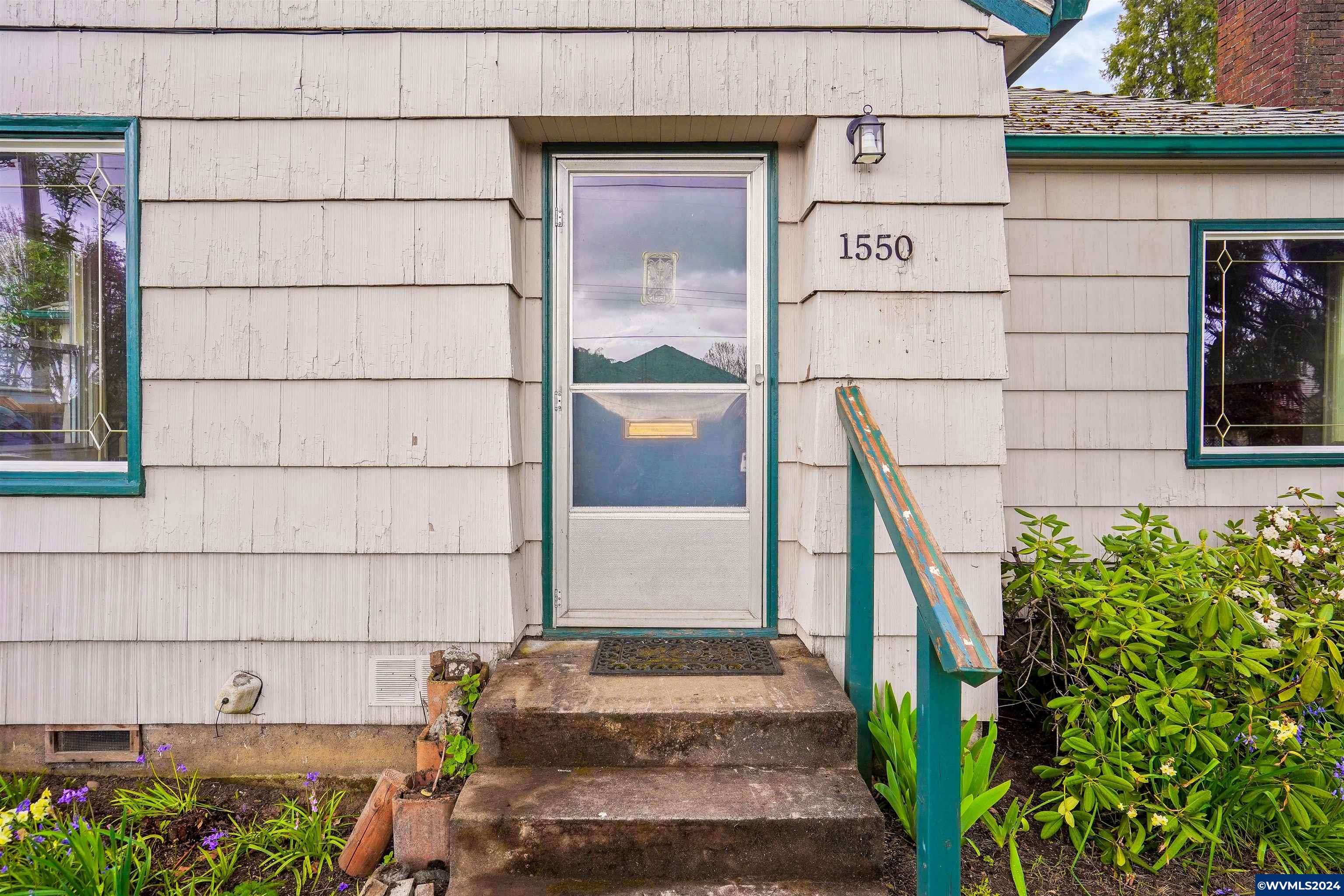 1550 Southwest Liberty Street Albany, OR 97321 - Photo 4 of 32