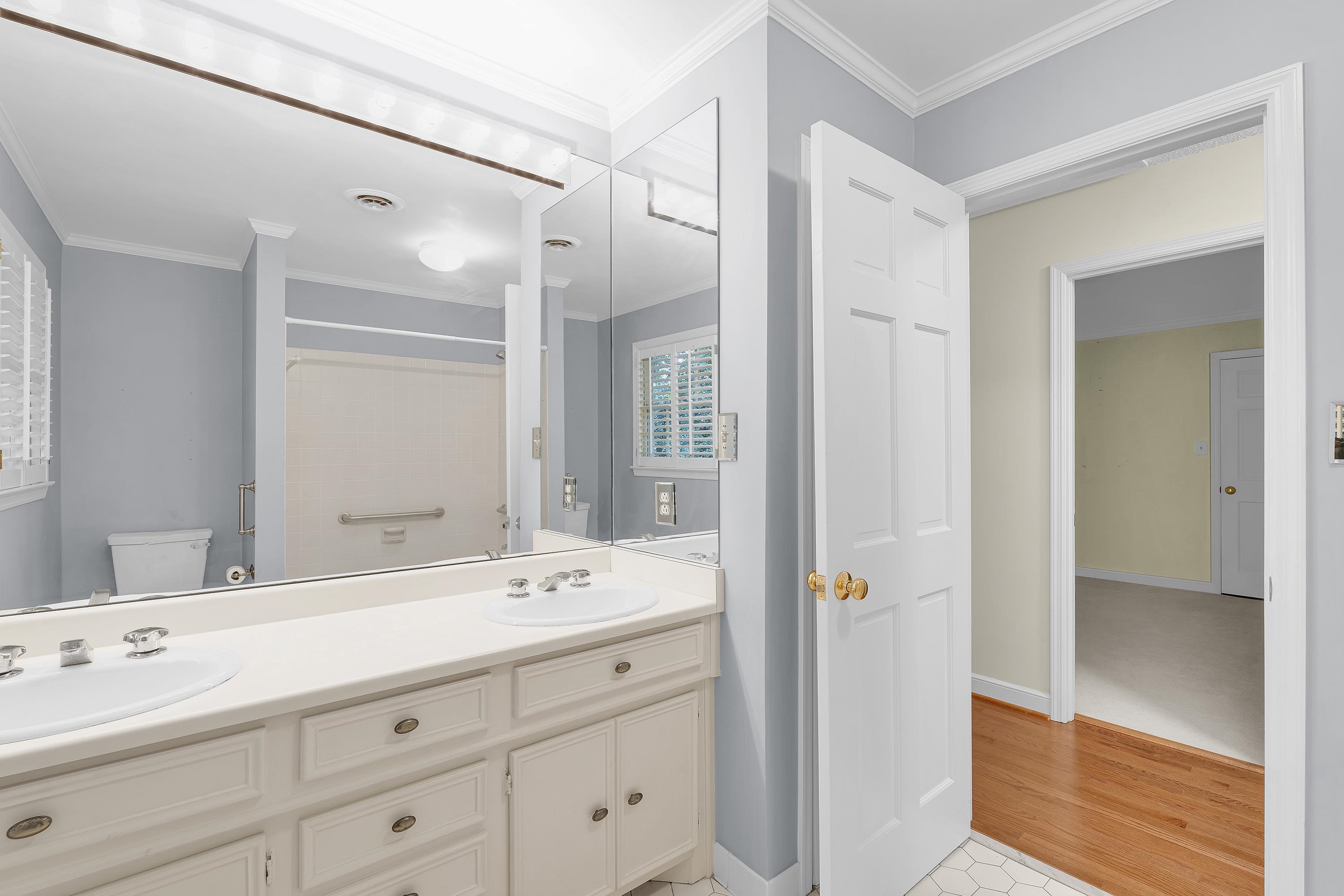 1023 4 Mile Branch Road Spartanburg, SC 29302 - Photo 3 of 43