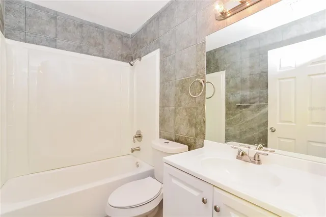 $2,445 | 8734 Brackenwood Drive, Orlando, FL 32829