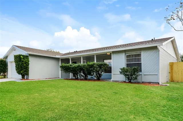 $2,445 | 8734 Brackenwood Drive, Orlando, FL 32829