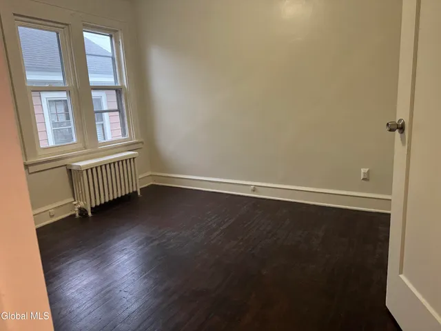 $1,600 | 105 Clermont Street, Unit 2, Albany, NY 12203