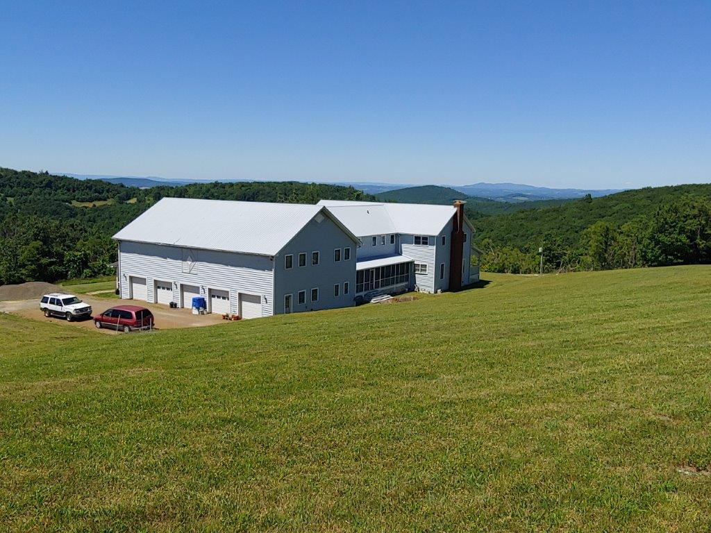 136 Old Flds Road Floyd, VA 24091 - Photo 1 of 50 Gallery Image 1