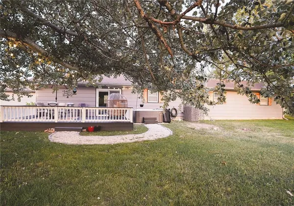 $200,000 | 1278 1830th Street, Iola, KS 66749