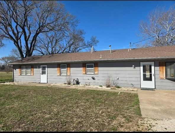 $200,000 | 1278 1830th Street, Iola, KS 66749