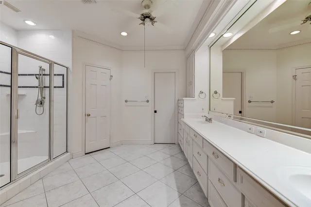 $3,495 | 5502 Fountainbridge Lane, Houston, TX 77069