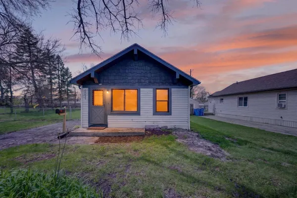 $90,000 | 22439 Curie Avenue, Warren, MI 48091