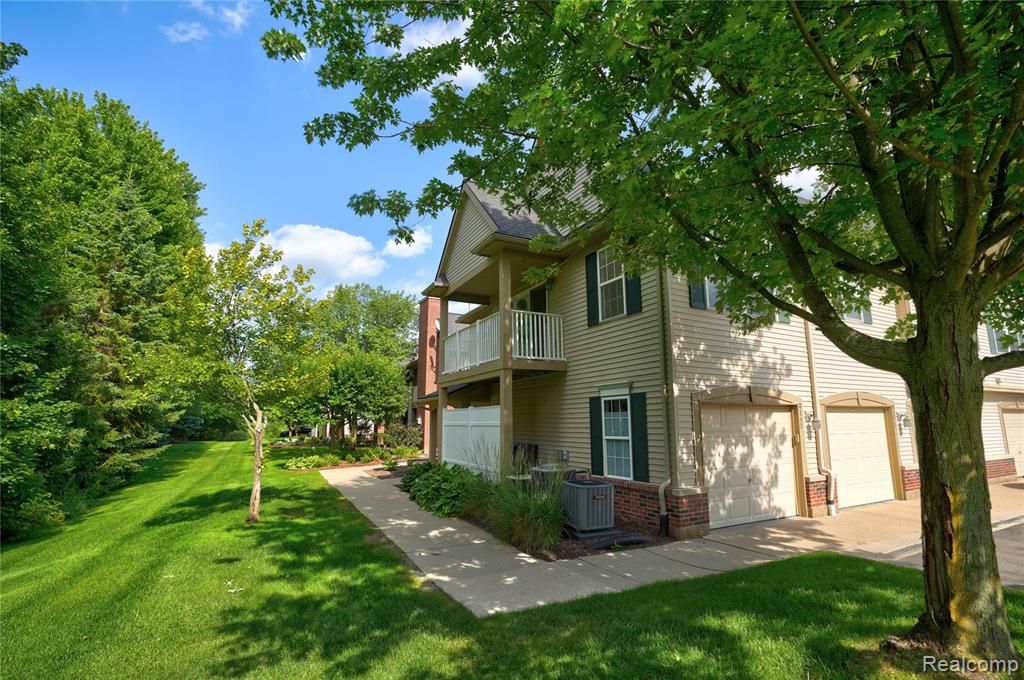 4163 Hampton Ridge Boulevard Howell, MI 48843 - Photo 2 of 23 Gallery Image 2