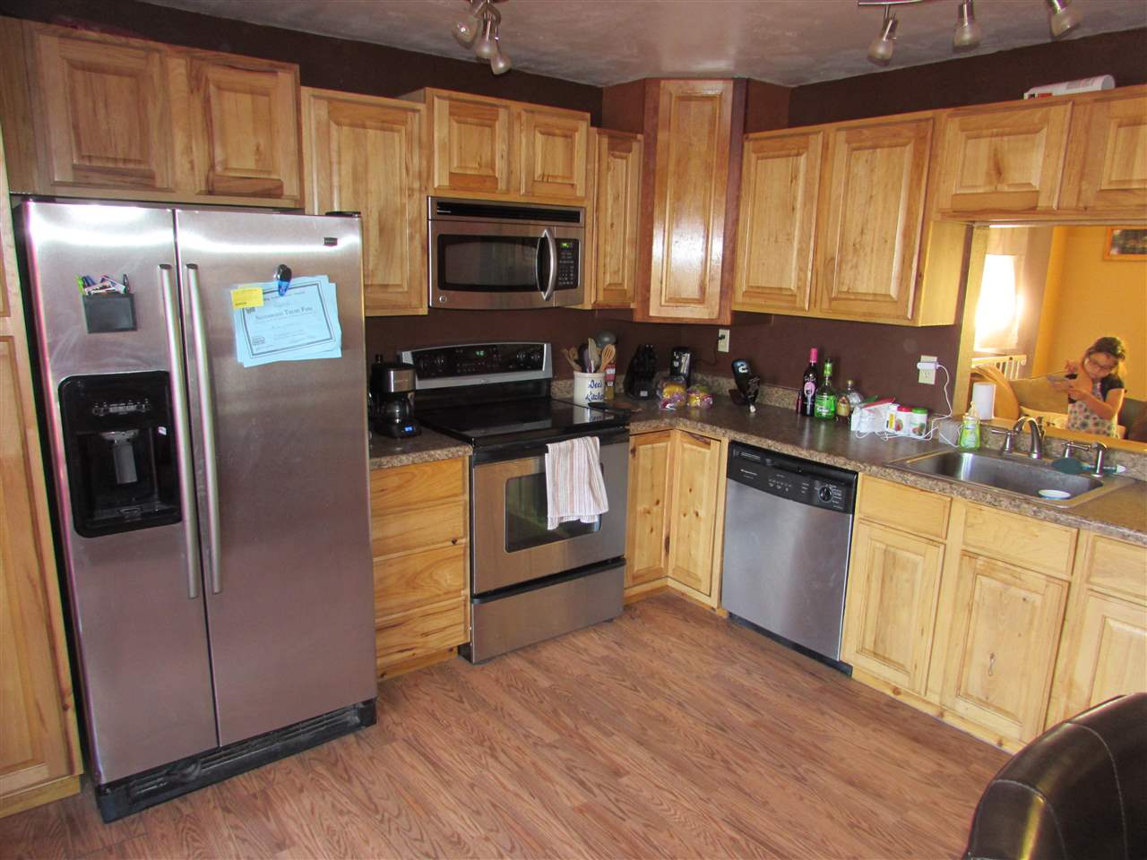 214 North Hodges Road Spokane Valley, WA 99016 - Photo 2 of 20 Gallery Image 2