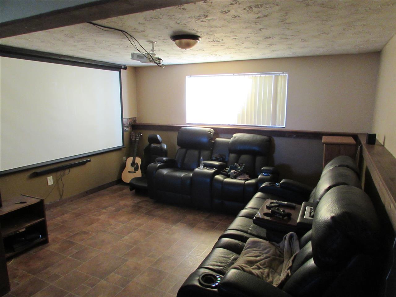 214 North Hodges Road Spokane Valley, WA 99016 - Photo 5 of 20 Gallery Image 5