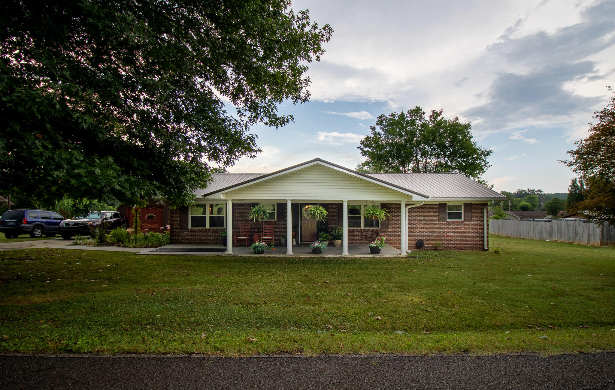 214 Cedar Drive Southeast Decatur, TN 37322 - Photo 2 of 31 Decatur-2