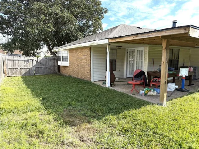 $249,900 | 2048 Saulet Place, Harvey, LA 70058