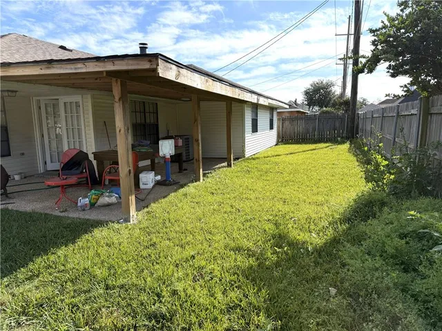 $249,900 | 2048 Saulet Place, Harvey, LA 70058