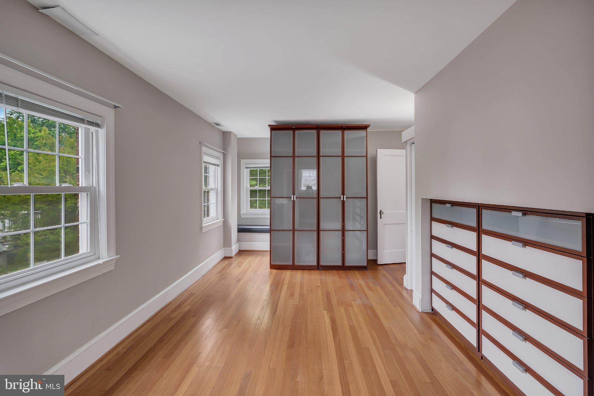 1706 North Glebe Road Arlington, VA 22207 - Photo 22 of 36 Bright and airy modern retreat.