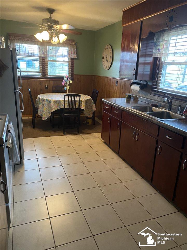 1053 West Morocco Road Temperance, MI 48182 - Photo 12 of 21