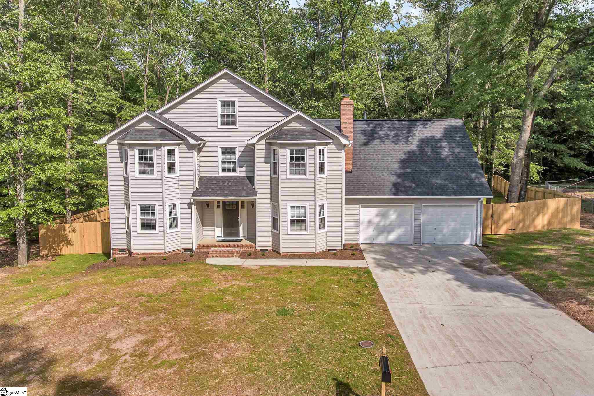 813 Brooks Road Mauldin, SC 29662 - Photo 1 of 36 Gallery Image 1