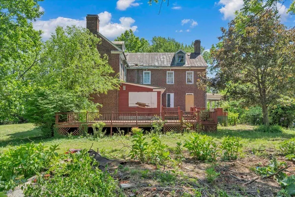 $1,150,000 | 320 Huntington Boulevard Northeast, Roanoke, VA 24012