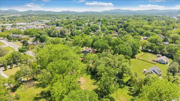 $1,150,000 | 320 Huntington Boulevard Northeast, Roanoke, VA 24012