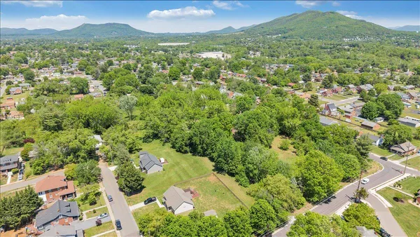 $1,150,000 | 320 Huntington Boulevard Northeast, Roanoke, VA 24012