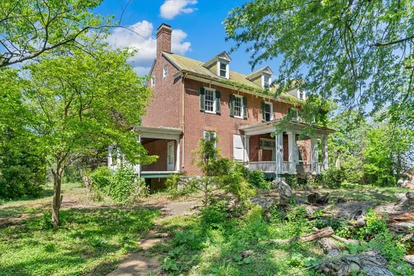 $1,150,000 | 320 Huntington Boulevard Northeast, Roanoke, VA 24012
