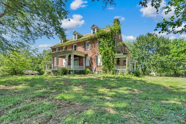 $1,150,000 | 320 Huntington Boulevard Northeast, Roanoke, VA 24012