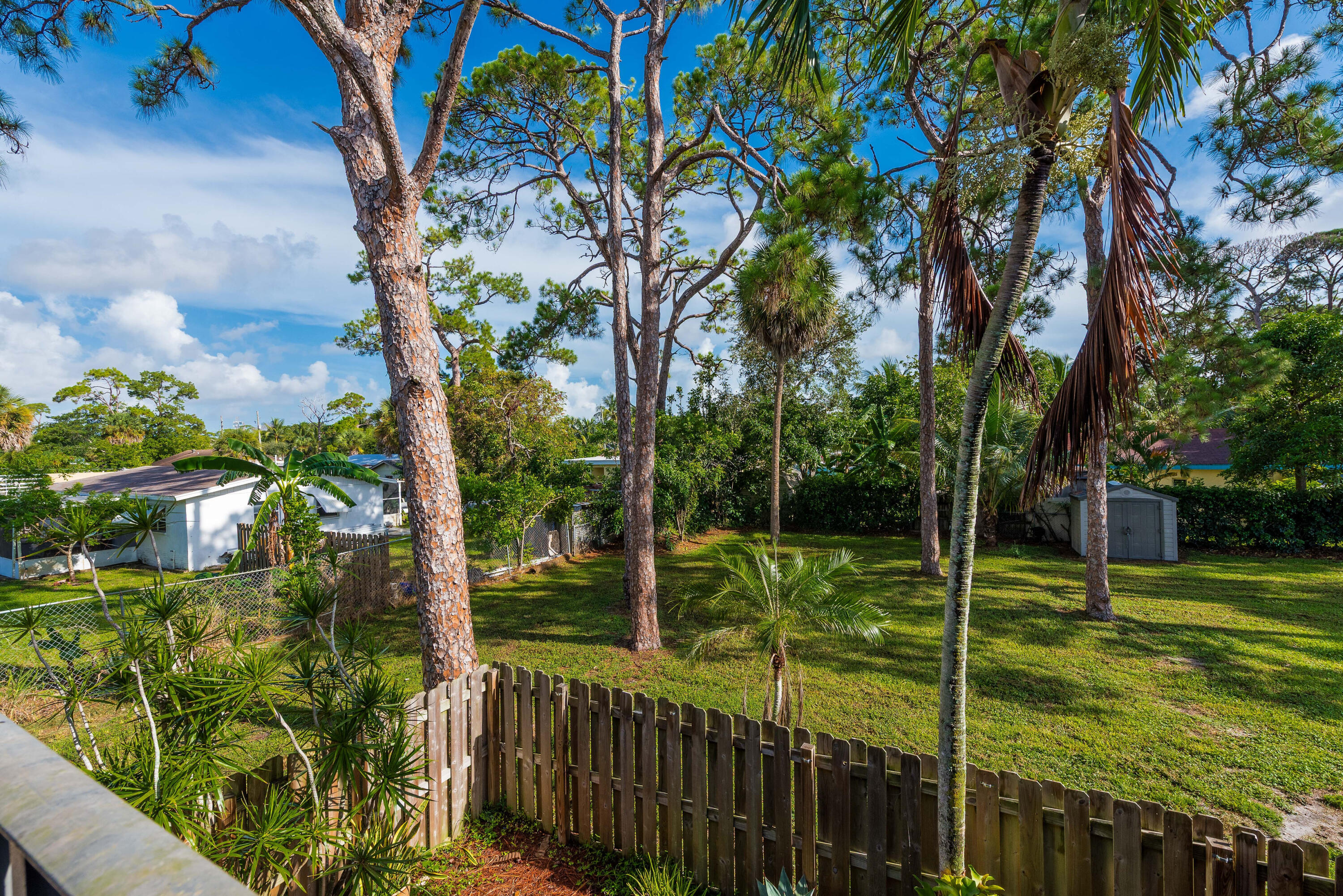 471 Kirk Road, Unit D West Palm Beach, FL 33406 - Photo 22 of 28 a view of a park