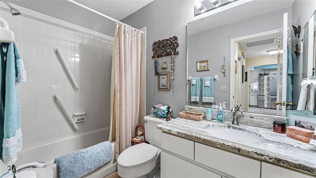 6627 Sweetbriar Lane Lakeland, FL 33813 - Photo 12 of 46 Gallery Image 12
