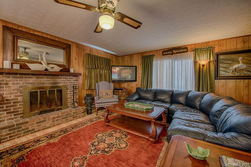 122 Raven Ridge, Unit 122 Maggie Valley, NC 28751 - Photo 10 of 16 Gallery Image 10
