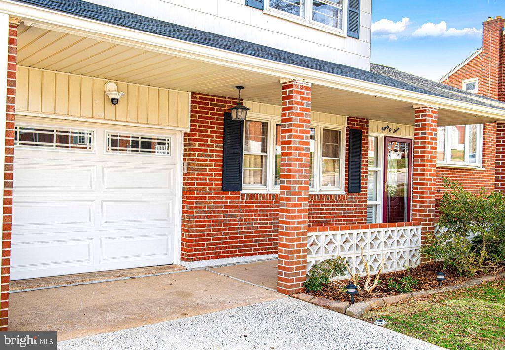 8007 Sagramore Road Baltimore, MD 21237 - Photo 3 of 41 ONE CAR GARAGE