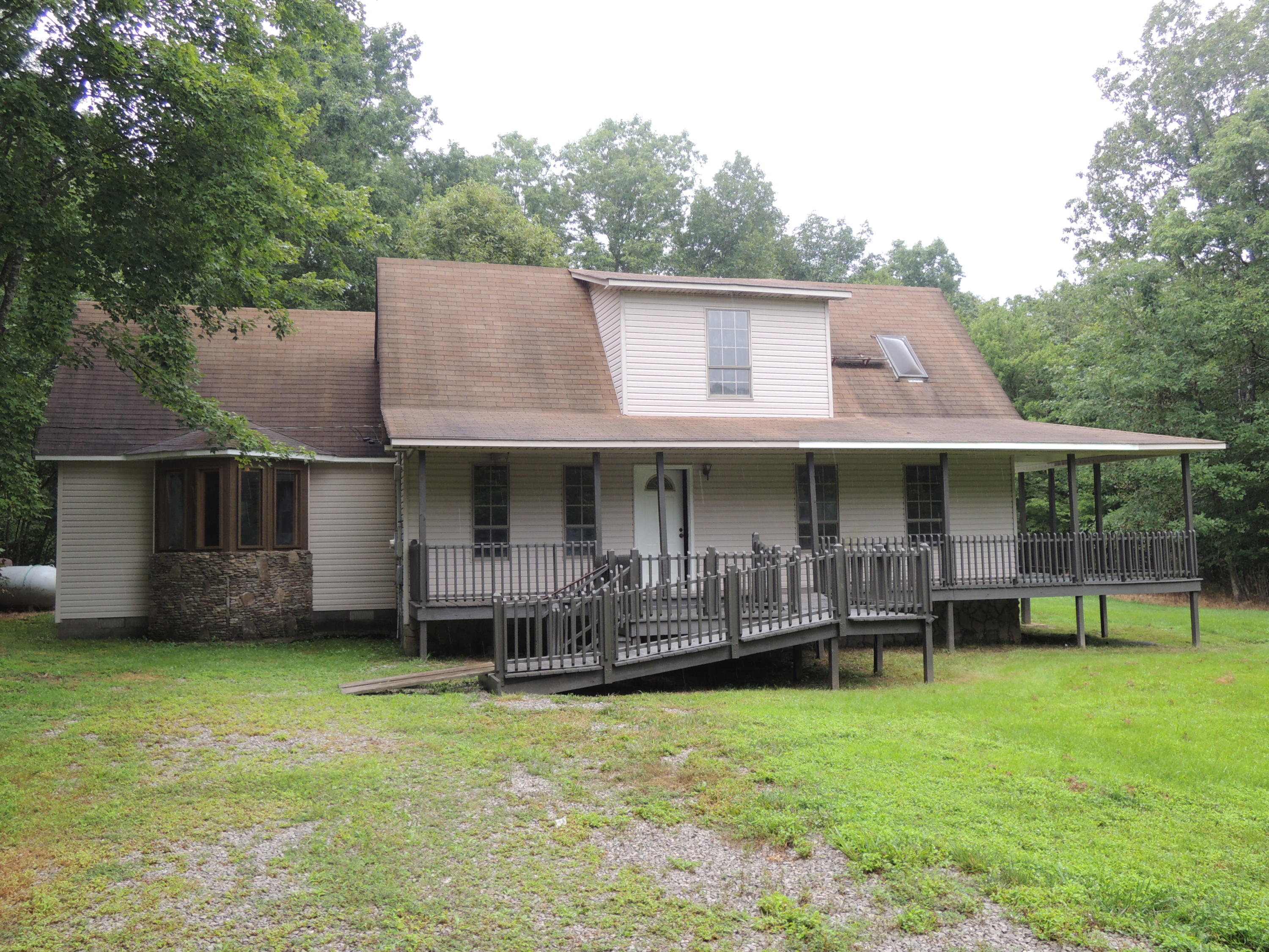 27 Waterfall Road Jamestown, TN 38556 - Photo 1 of 21 DSCN6432