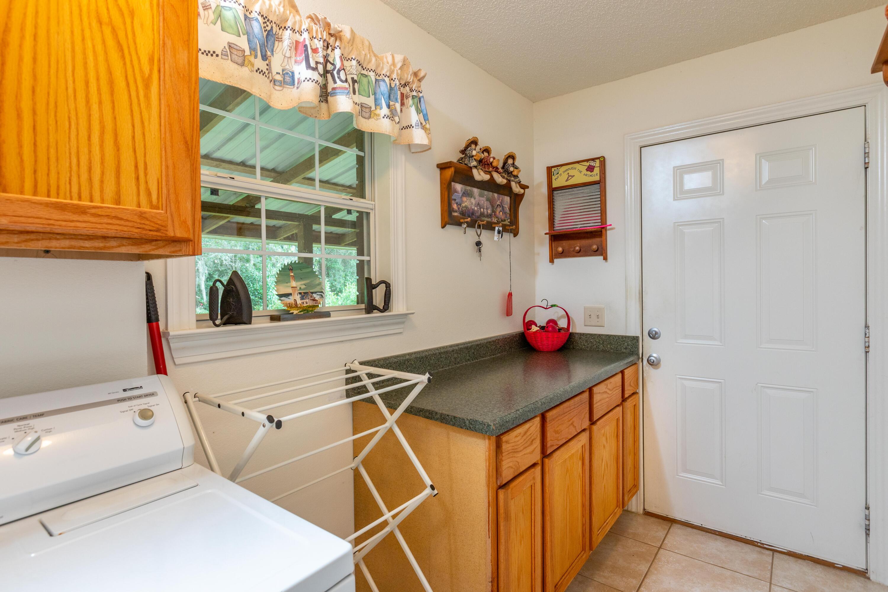 2881 Ola Broxson Road Navarre, FL 32566 - Photo 20 of 45 Gallery Image 20