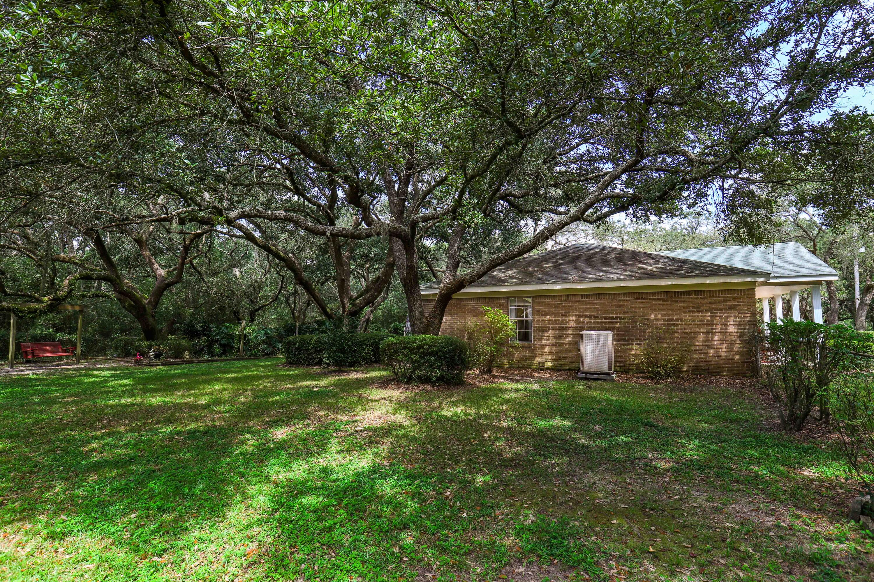 2881 Ola Broxson Road Navarre, FL 32566 - Photo 37 of 45 Gallery Image 37