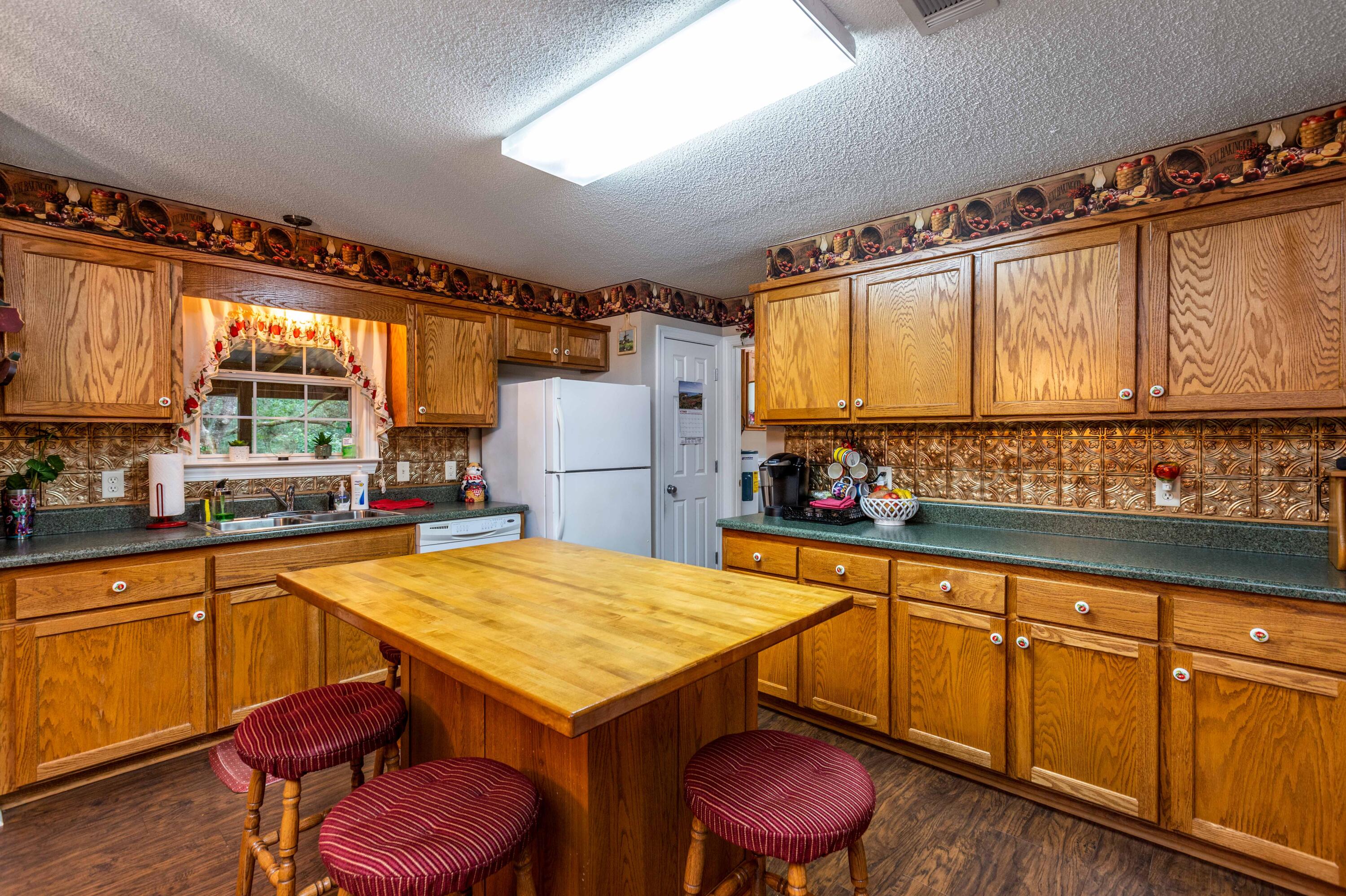2881 Ola Broxson Road Navarre, FL 32566 - Photo 10 of 45 Gallery Image 10
