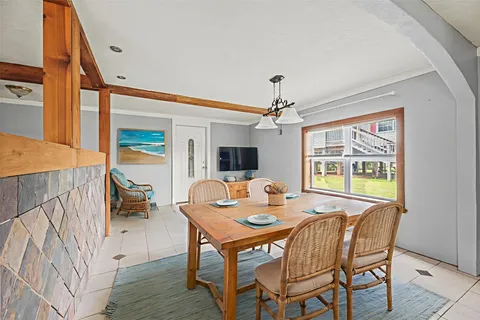 $342,000 | 7228 Highland Bayou Drive, Hitchcock, TX 77563