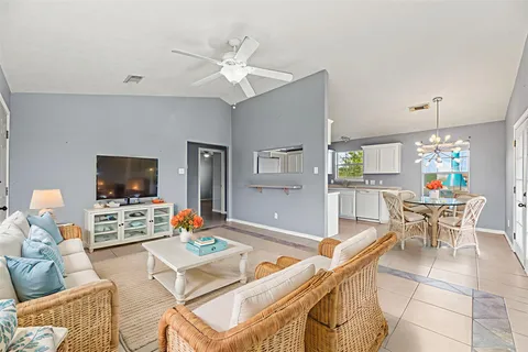 $342,000 | 7228 Highland Bayou Drive, Hitchcock, TX 77563