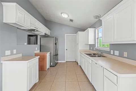 $342,000 | 7228 Highland Bayou Drive, Hitchcock, TX 77563