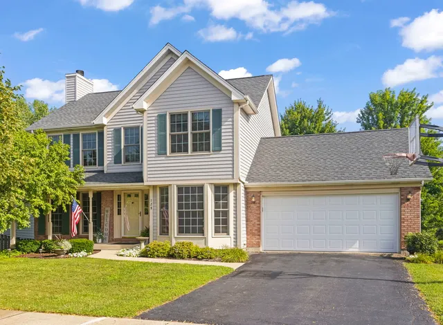 $342,900 | 129 Devonshire Drive, DeKalb, IL 60115