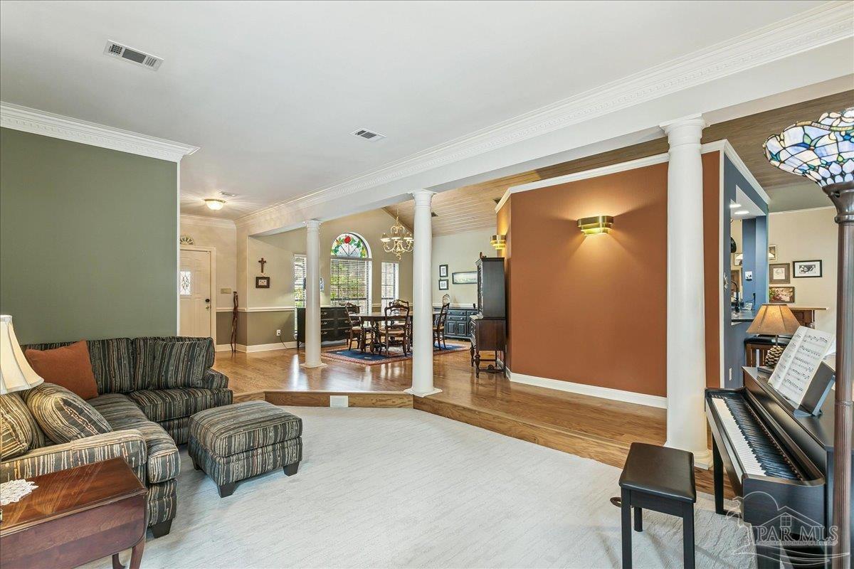 1506 Kings Road Cantonment, FL 32533 - Photo 6 of 28